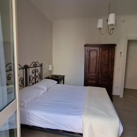 Floresta Bed & Breakfast 3*