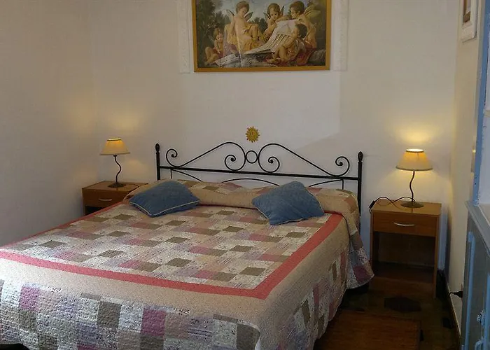 Floresta Bed and Breakfast 3*